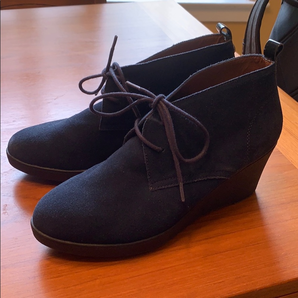 Women's Navy Suede Wedge Ankle Boot - Lace-Up Comfort